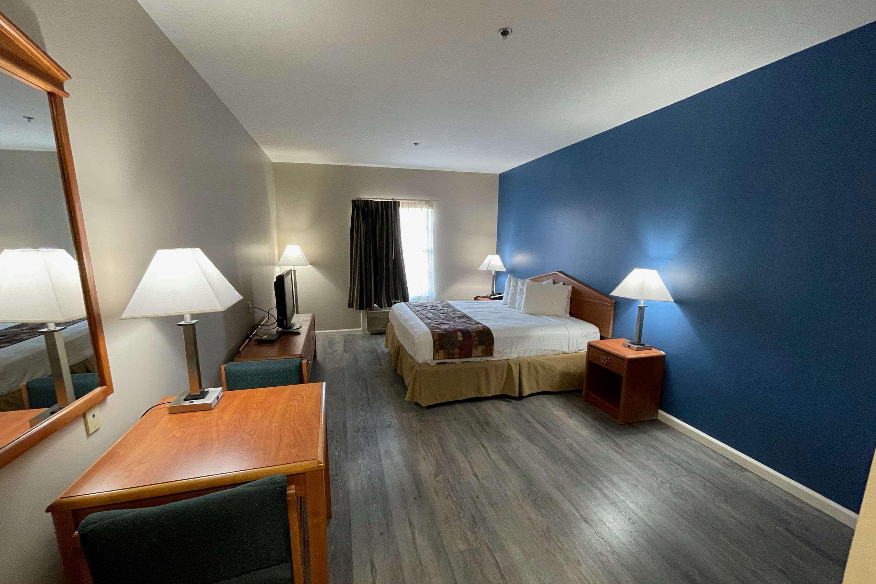 เบย์มอนต์ บาย วินด์แฮม อาแดร์สวิลล์ Hotel Adairsville ภายนอก รูปภาพ