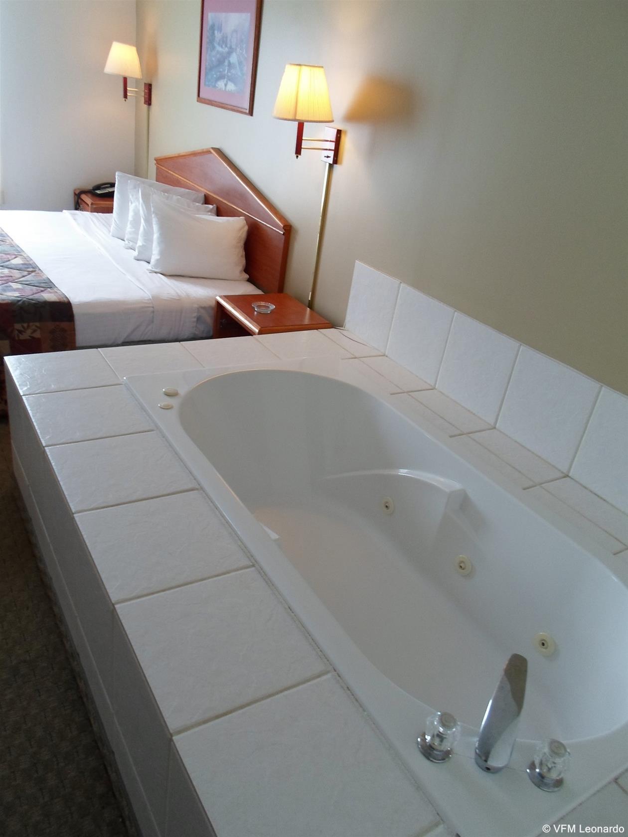 เบย์มอนต์ บาย วินด์แฮม อาแดร์สวิลล์ Hotel Adairsville ภายนอก รูปภาพ